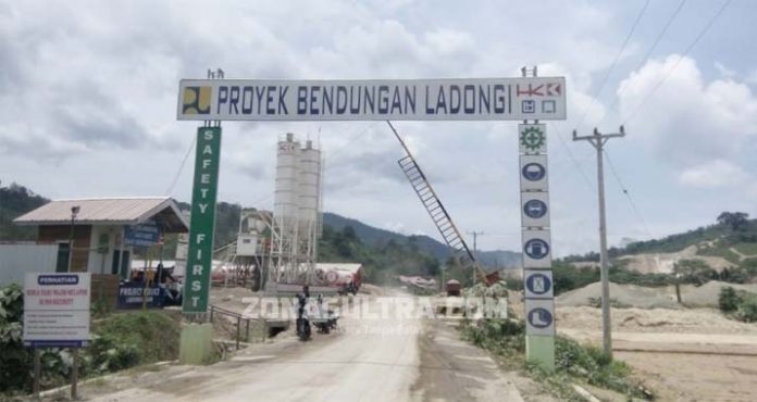 Proyek Bendungan Ladongi Diduga Gunakan Material Ilegal