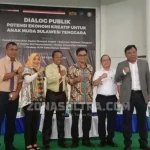 Diskusi Publik di UHO, Kementerian Kominfo Ajak Mahasiswa Kembangkan Ekonomi Kreatif Diskusi Publik di UHO, Kementerian Kominfo Ajak Mahasiswa Kembangkan Ekonomi Kreatif