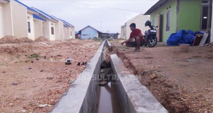 Drainase Perumahan Nelayan di Konkep Ambruk dan Retak