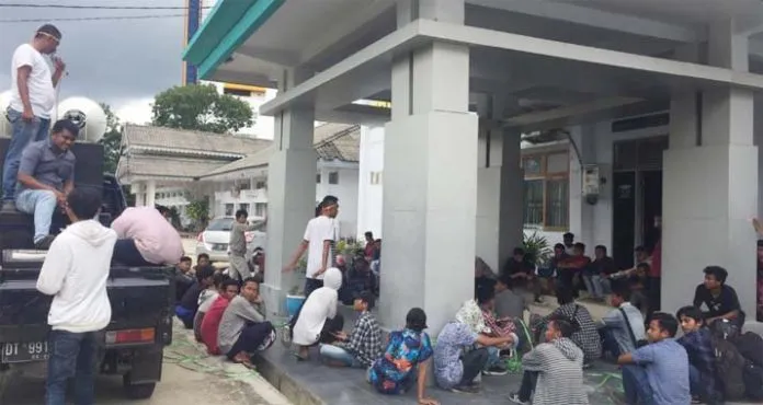 Soal Tambang, Mahasiswa Tuding Kabid Minerba ESDM Sebar Hoax