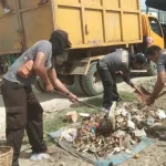 Hari Sampah, Polres Muna Bersih Bersih di Pasar Laino Hari Sampah, Polres Muna Bersih Bersih di Pasar Laino