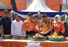 Rayakan HUT ke 47, Basarnas Kendari Gelar Simulasi Penyelamatan Rayakan HUT ke 47, Basarnas Kendari Gelar Simulasi Penyelamatan