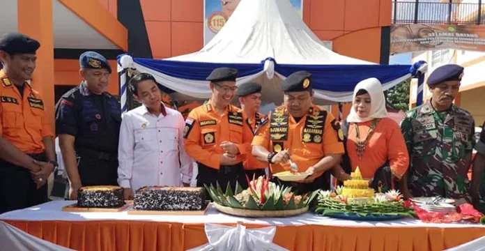 hut_basarnas Rayakan HUT ke 47, Basarnas Kendari Gelar Simulasi Penyelamatan