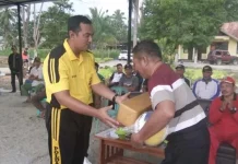 Jalin Silahturahmi, Kapolres Kolaka Buka Turnamen Volly Ball di Ladongi Jalin Silahturahmi, Kapolres Kolaka Buka Turnamen Volly Ball di Ladongi