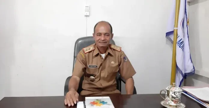 Kepala Dinas Sosial (Dinsos) Kabupaten Muna Barat (Mubar), La Ode Takari