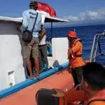 Alami Mati Mesin di Perairan Pulau Hari, 9 Penumpang KM Nelayan Berhasil Dievakuasi Alami Mati Mesin di Perairan Pulau Hari, 9 Penumpang KM Nelayan Berhasil Dievakuasi