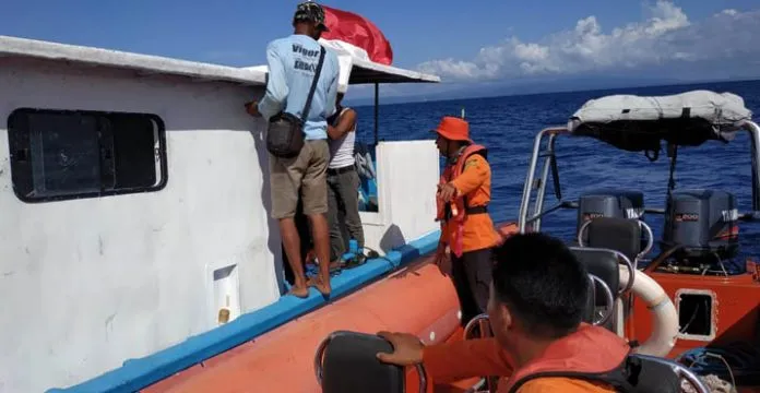 Alami Mati Mesin di Perairan Pulau Hari, 9 Penumpang KM Nelayan Berhasil Dievakuasi