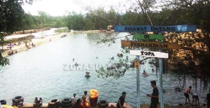 Permandian Alam Topa, Kolam Air Raksasa di Tengah Perkampungan Lasalepa