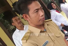 Menyamar Jadi PNS, Sopir Angkot Ini 100 Kali Mencuri Barang Elektronik Menyamar Jadi PNS, Sopir Angkot Ini 100 Kali Mencuri Barang Elektronik