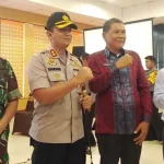 Kapolres Kolaka Imbau Masyarakat Saring dan Tak Sebarkan Informasi Hoaks Kapolres Kolaka Imbau Masyarakat Saring dan Tak Sebarkan Informasi Hoaks