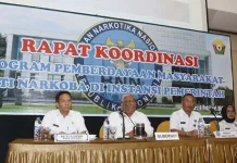 Ali Mazi Ancam Copot Kepala OPD yang Tak Hadiri Rakor Anti Narkoba Ali Mazi Ancam Copot Kepala OPD yang Tak Hadiri Rakor Anti Narkoba