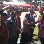 BPN Kolaka Serahkan 2.150 Sertifikat Program PTSL BPN Kolaka Serahkan 2.130 Sertifikat Program PTSL