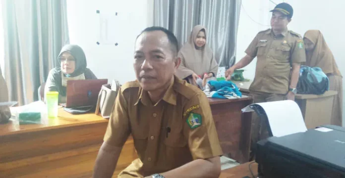 tahir Kepala Seksi Bidang Peternakan Kolut, Tahir