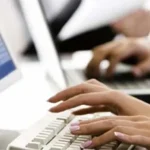 Hanya Satu SMA di Wakatobi yang Ujian Berbasis Komputer Hanya Satu SMA di Wakatobi yang Ujian Berbasis Komputer (USBK)