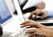 Hanya Satu SMA di Wakatobi yang Ujian Berbasis Komputer Hanya Satu SMA di Wakatobi yang Ujian Berbasis Komputer (USBK)