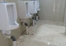 Toilet Kantor Bupati Koltim Tampak Kotor Toilet Kantor Bupati Koltim Tampak Kotor