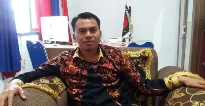 Ketua KPU Mubar, Awaluddin Usa