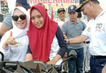 Jawab Pertanyaan Bupati, Siswi SMA di Konsel Dapat Hadiah Motor