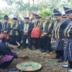 Bupati Konawe Lakukan Prosesi Mosehe Wonua Bupati Konawe Lakukan Prosesi Mosehe Wonua
