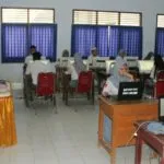 Wagub Lukman Pantau UNBK SMK yang Berlangsung Tertib