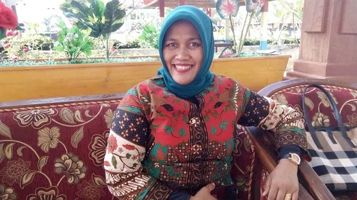 Ketua KPU Koltim, Suprihaty Prawaty Neng Tias