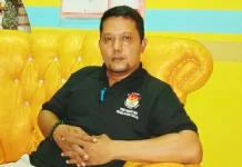 KPU Bombana Baru Temukan 8.321 Surat Suara Rusak Ketua KPU Bombana, Aminuddin