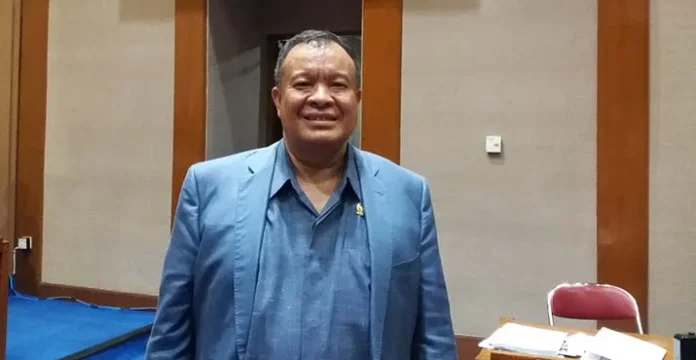 ihwan_datu Komisi VII DPR RI Minta IUP di Konkep Dikaji Ulang