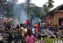 Satu Rumah dan Kios Warga Konut Ludes Terbakar Akibat Tumpahan Bensin Satu Rumah dan Kios Warga Konut Ludes Terbakar Akibat Tumpahan Bensin