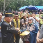 Pemda Konawe Berikan Bantuan Kepada Korban Kebakaran Pemda Konawe Berikan Bantuan Kepada Korban Kebakaran
