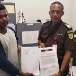 Bupati Wakatobi Beserta Anaknya Dilapor ke Kejaksaan Soal Dana Hibah Bupati Wakatobi Beserta Anaknya Dilapor ke Kejaksaan Soal Dana Hibah