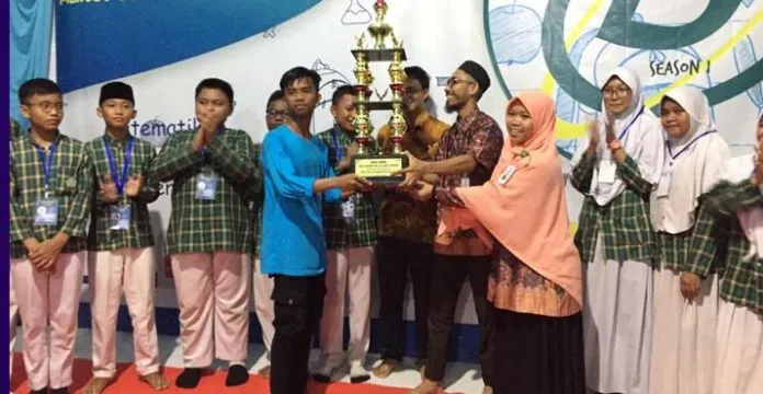 Ummu Sabri Kendari Juara Umum I-Smart Competition 2019