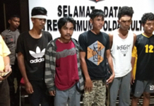 Ada Penangguhan Penahanan, 15 Mahasiswa UHO Dikenakan Wajib Lapor Ada Penangguhan Penahanan, 15 Mahasiswa UHO Dikenakan Wajib Lapor