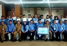 Berkinerja Baik Dalam SAKIP, 25 Tenaga Admin di Konut Terima Penghargaan Berkinerja Baik Dalam SAKIP, 25 Tenaga Admin di Konut Terima Penghargaan