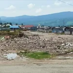 Tumpukan Sampah Merusak Pemandangan RTH di Bombana Tumpukan Sampah Merusak Pemandangan RTH di Bombana