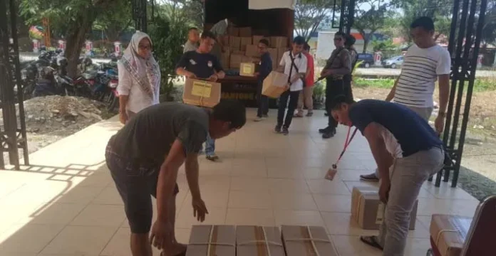 surat_suara_kolut KPU Kolut Telah Terima 100 Persen Surat Suara Pemilu 2019