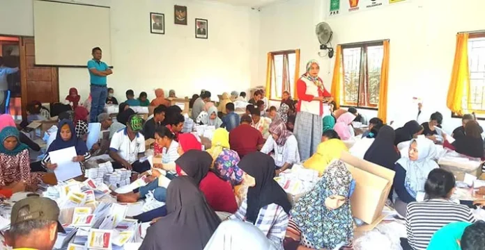 1.281 Pack Surat Suara Tiba, KPU Muna Target Pelipatan Dua Pekan