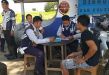 Truk-truk Pengangkut Material di Koltim Over Kapasitas Truk-truk Pengangkut Material di Koltim Over Kapasitas