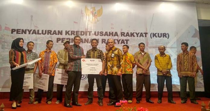 Bupati Kolaka Keluhkan Mahalnya Harga Pakan Udang Vaname ke Menteri