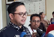 Ini Penjelasan KPU RI Soal “Susu” yang Tercoblos Beberapa TPS Komisioner KPU RI Viryan Azis