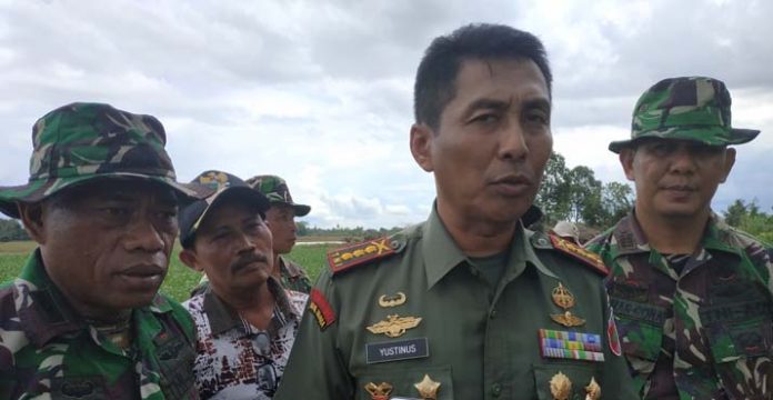 Danrem Kendari Pantau Pembangunan Masjid dan Gereja di TMMD Konawe