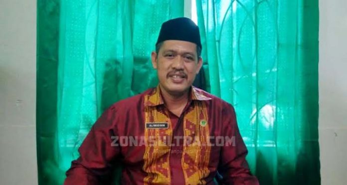 Kepala Seksi Penyelenggaraan Haji dan Umrah Kementerian Agama (Kemenag) Kolaka Alimuddin