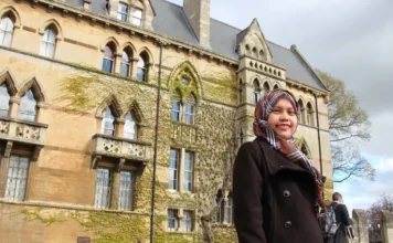 Cerita Alumni UHO, Pernah Kuliah di Inggris Berkat Beasiswa Cerita Alumni UHO, Pernah Kuliah di Inggris Berkat Beasiswa