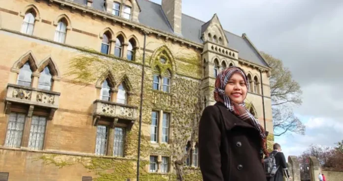 Cerita Alumni UHO, Pernah Kuliah di Inggris Berkat Beasiswa