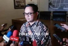 KPU RI Kroscek Surat Suara Tercoblos di Malaysia Komisioner KPU RI, Viryan Azis