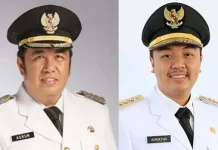 Asrun dan ADP Akan Memilih di Lapas Kendari Asrun - Adriatma Dwi Putra