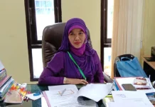 Perangi Stunting, Direktur Poltekkes Kendari Ajak Masyarakat Terapkan PHBS Direktur Poltekes Askrening