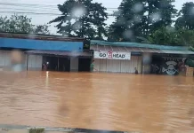 Kota Kendari Diterjang Banjir, Ratusan Rumah Terendam Kota Kendari Diterjang Banjir, Ratusan Rumah Terendam