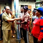 Pemda Konut Salurkan Bantuan Korban Puting Beliung Pemda Konut Salurkan Bantuan Korban Puting Beliung