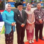 Bupati Koltim Serahkan Santuan Kematian BPJS Ketenagakerjaan Rp48 Juta Bupati Koltim Serahkan Santuan Kematian BPJS Ketenagakerjaan Rp48 Juta