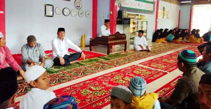 herry_isra Herry Asiku Bangun 14 Pesantren Mini Hingga Raih Prestasi se Asia